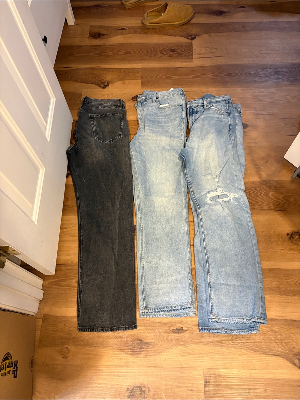 Old Navy Men's Black and Light Blue Straight-Leg Jeans Trio